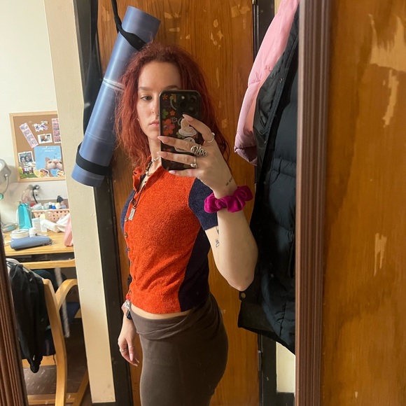 Navy and Red Button-Up Top - Picture 3 of 5